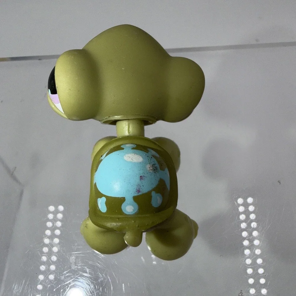 Littest Pet Shop #149 Green‎ Turtle W/ Blue Splash & Purple Dot Eyes LPS